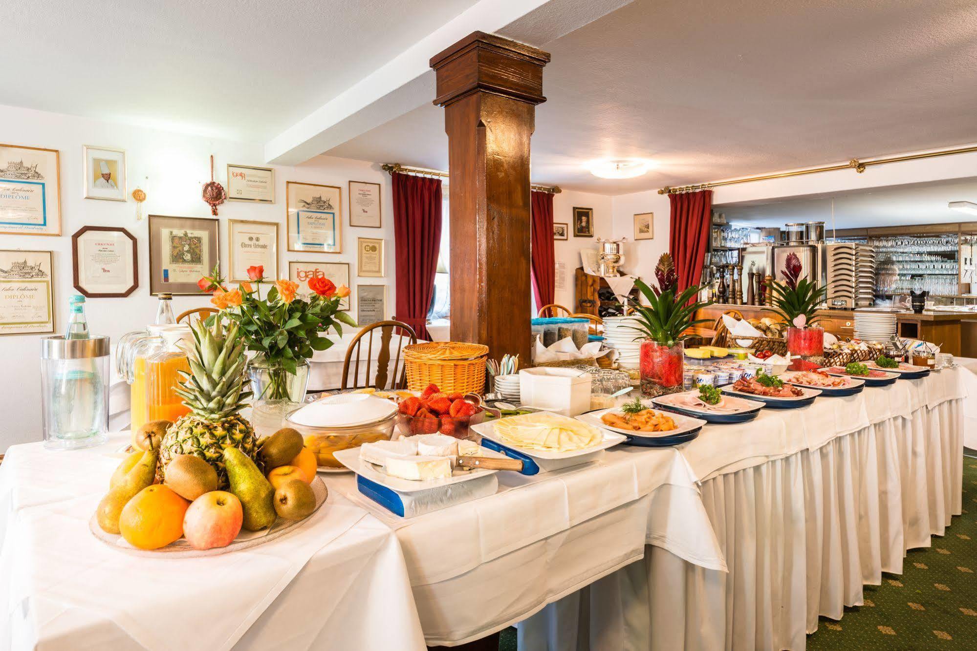 Hotel Goldener Sternen Konstanz Eksteriør billede